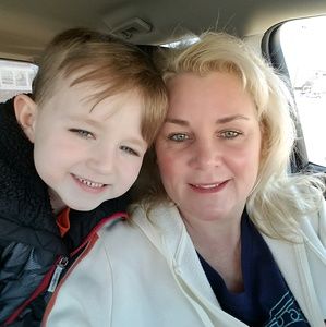 Meet your Posher, Deanna